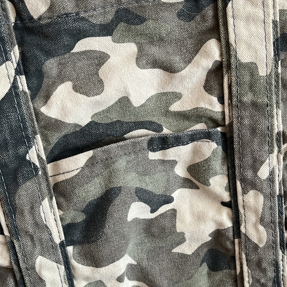 CB Station Camouflage Tote Bag - Picture 2 of 7